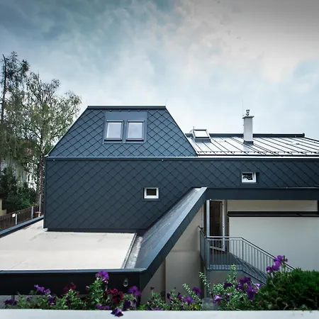 Studiosplus Appart hôtel 3*